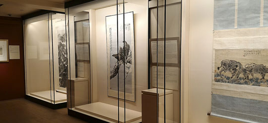 博物馆展柜案例图-qm球盟会·(中国)球盟会展柜.jpg
